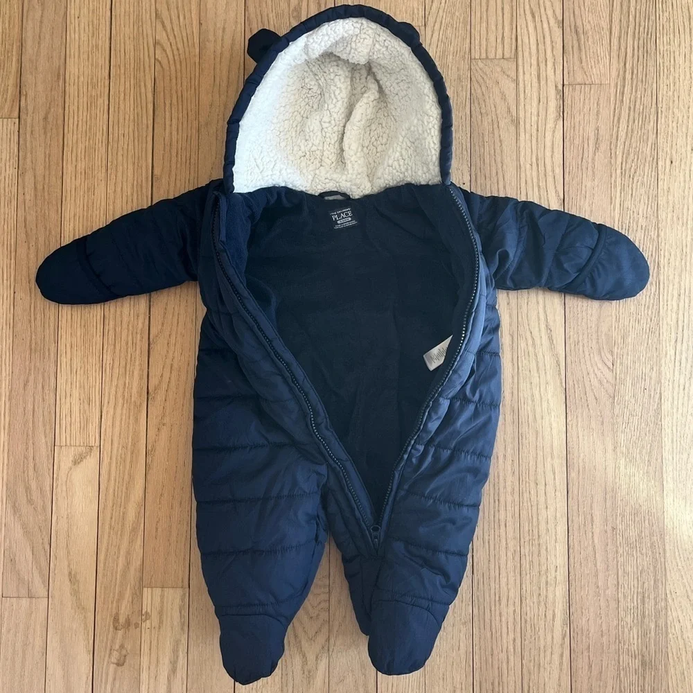 The Children’s Place Unisex Baby Fleece Hooded Zip-Up Front Snowsuit Size 3-6 Mt
